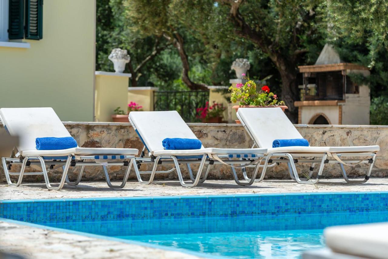 Olivegrove Villa - Nestled In Olive Trees With Private Pool, By Zantewize Трагаки Экстерьер фото