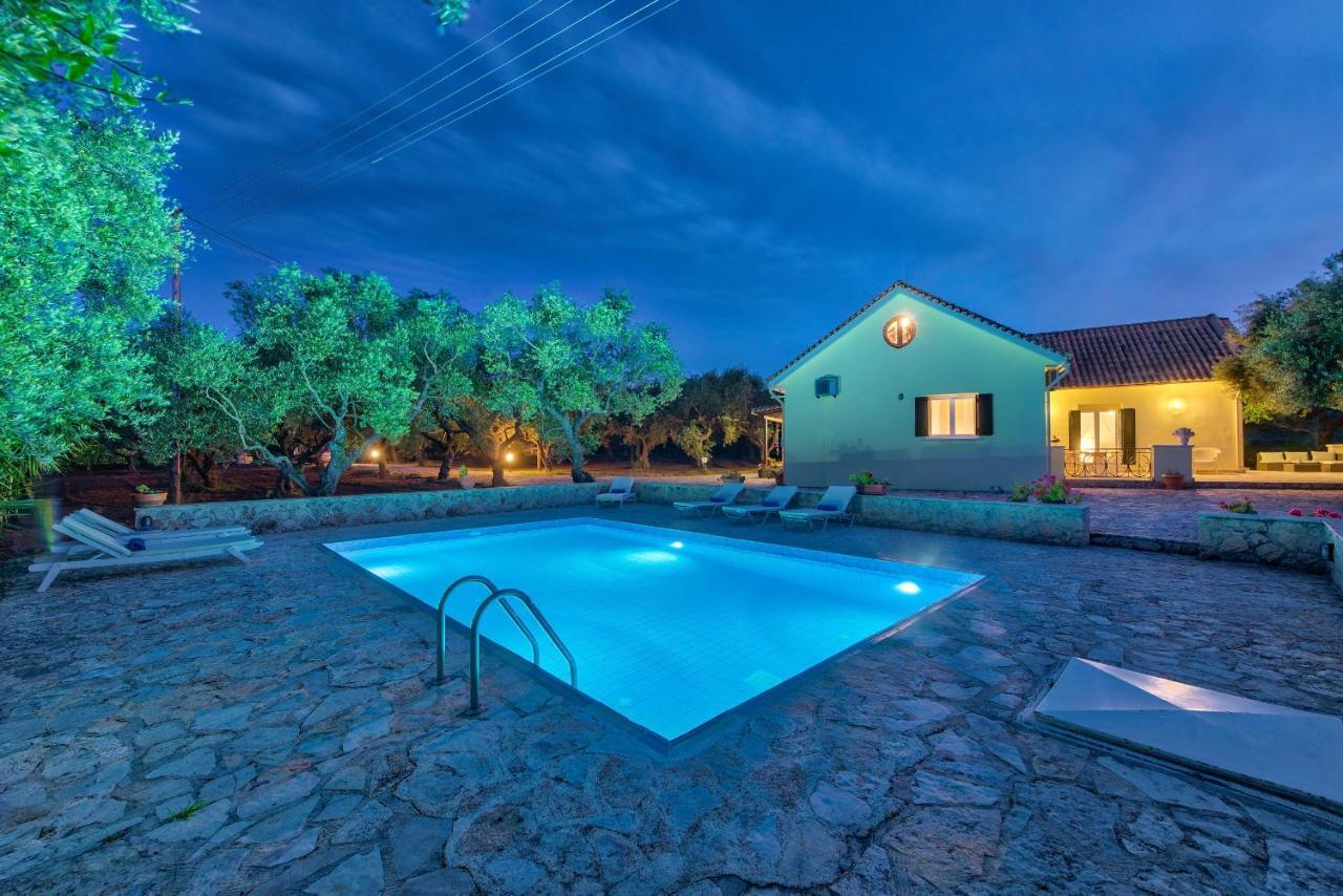 Olivegrove Villa - Nestled In Olive Trees With Private Pool, By Zantewize Трагаки Экстерьер фото